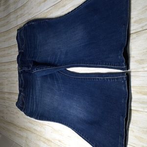 ana a new approach Women's Flare Leg Faded Blue Jeans Size W18 Short